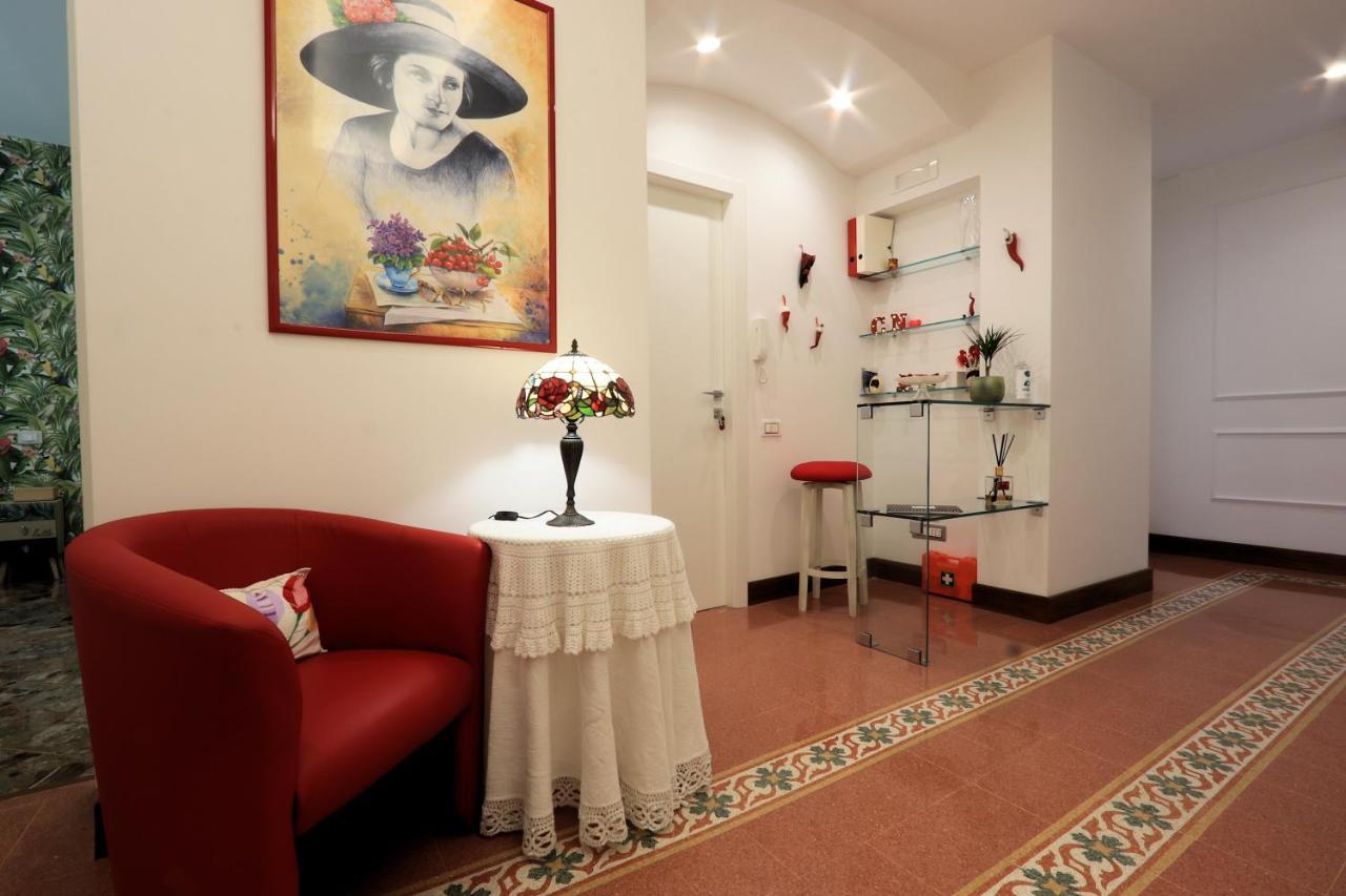 Casa Nina Deluxe Bed & Breakfast Salerno Exterior foto